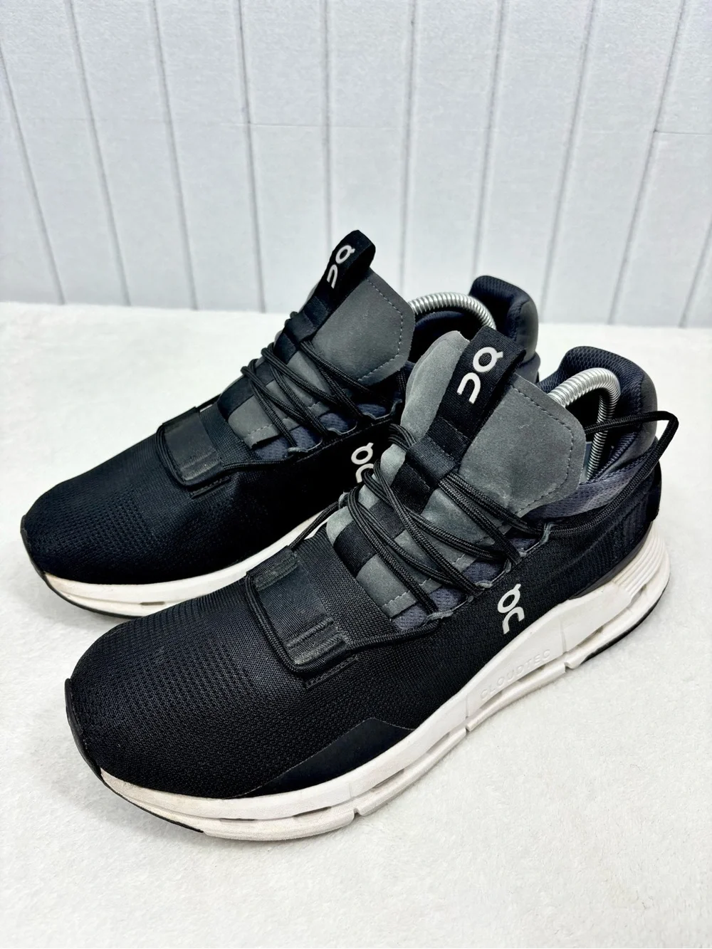 On Running Cloudnova 26.99116 Black Athletic Sneakers size 9.5
